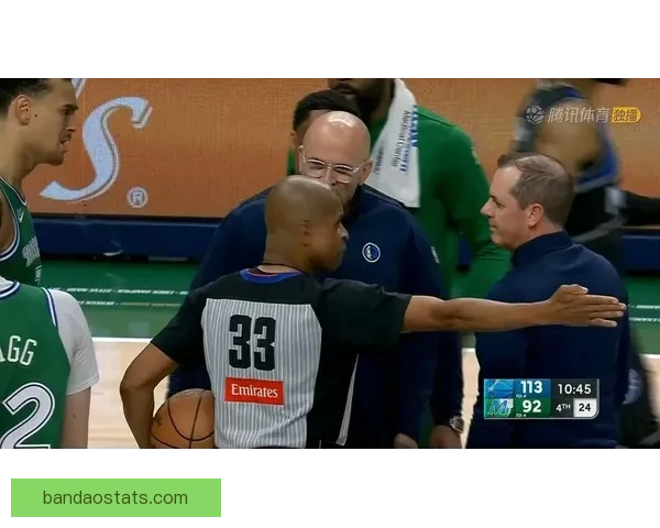 基德因不满判罚与裁判争执被驱逐出场 本赛季第二次遭罚下